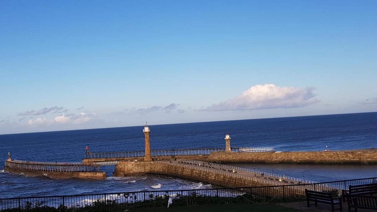 The Hideaway Villa Whitby Dış mekan fotoğraf