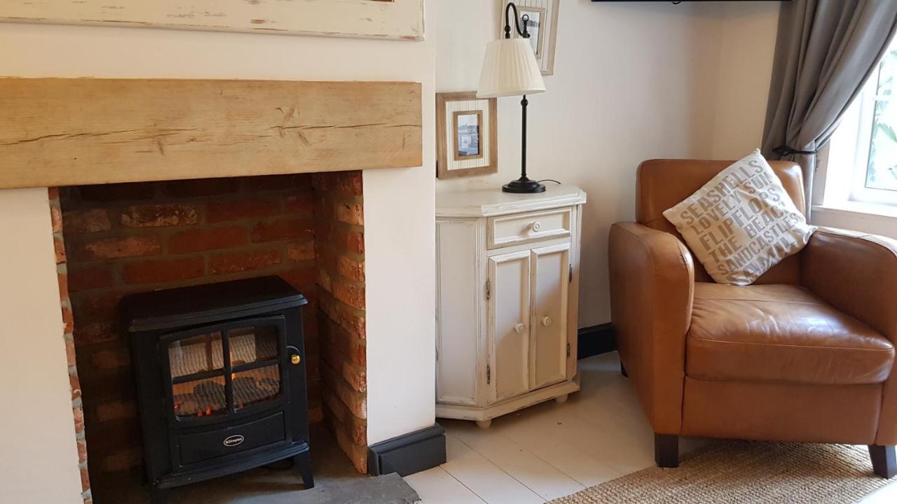 The Hideaway Villa Whitby Dış mekan fotoğraf