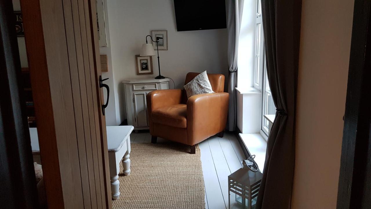 The Hideaway Villa Whitby Dış mekan fotoğraf